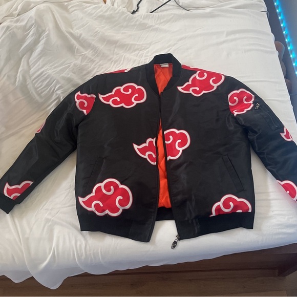 AKATSUKI Bomber Jacket (Naruto theme). - Picture 4 of 9